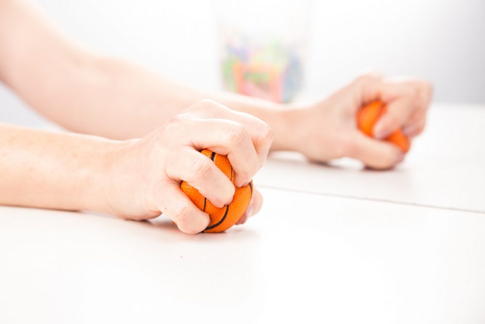 “Mirror, mirror in my hand!” How mirror box therapy can support stroke